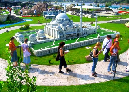 پارک مینیاتورک استانبول , پارک مینیاتورک استانبول کجاست , جاذبه های گردشگری پارک مینیاتورک استانبول